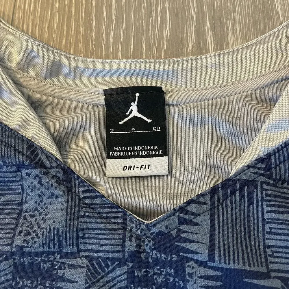 Georgetown Hoyas Jersey Mens Small NCAA Basketball Jordan Dri-Fit Stitched